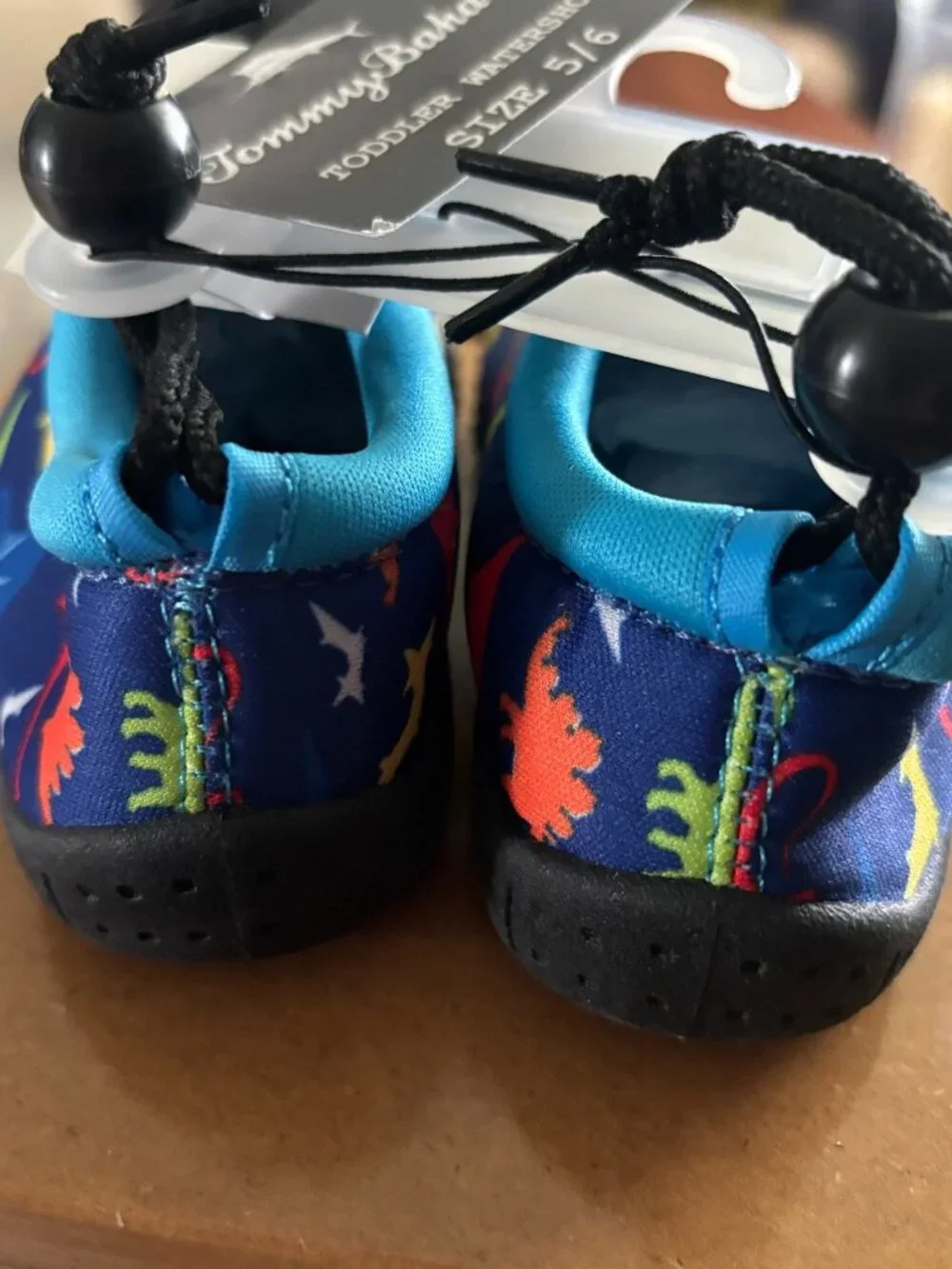 Tommy Bahama Kids Dinosaur Water Shoes Swim Shoes Blue Size 5/6 NWT